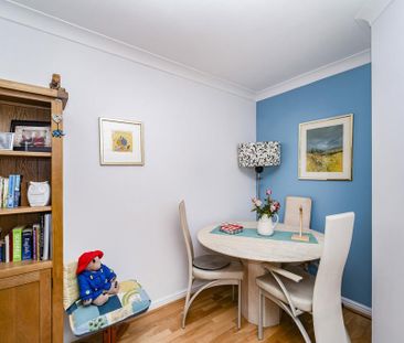 2 bedroom flat to rent - Photo 3