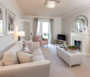 Colebrooke Lodge, Reigate, Surrey - Photo 2