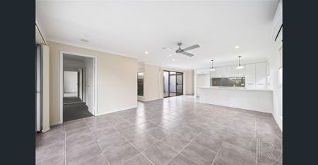 Modern Three Bedroom Home in Brightwater Estate - Photo 2