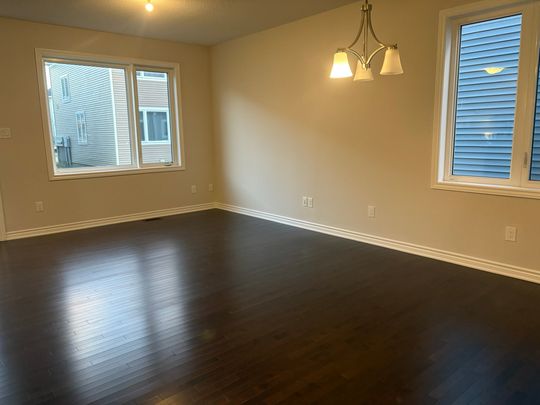 For Lease - 1906 Haiku Street, Barrhaven, Ontario - Photo 1