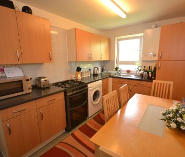 Immaculate One Bedroom Apartment to let in Southfields, Northampton - Photo 5