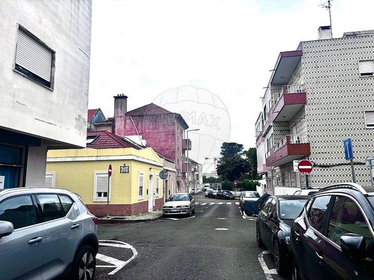 Moradia T2 em Lisboa - Photo 1