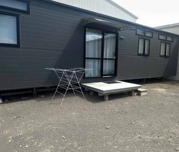 Tiny home available in Waiwhakaiho - Photo 5