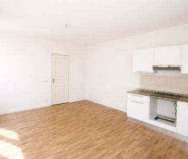 Location Appartement 2 pièces 35m² - Photo 3