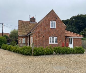 3 Bed House To Let in Centre of Holt - Photo 3