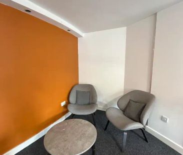 Silver Ensuite - Photo 5