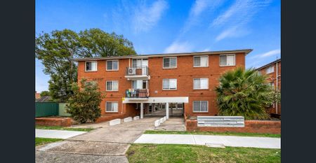 1 BEDROOM UNIT - Photo 2