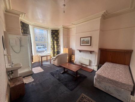 1 bedroom apartment to rent - Photo 2