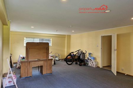 Location and Space - Photo 5