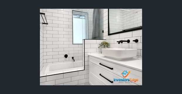 Charming and Peaceful 3-Bedroom Home in the heart of Duncraig! - Photo 1