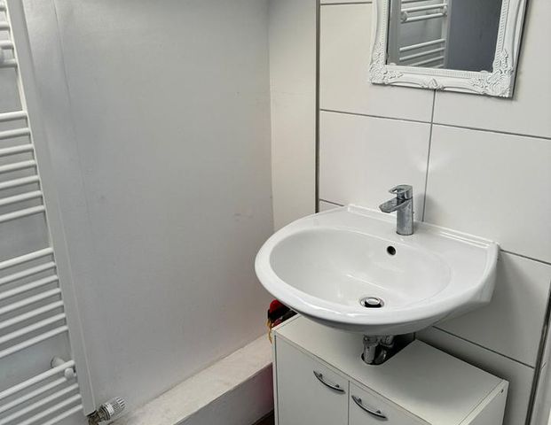 möbliertes WG Zimmer inkl. aller Nebenkosten - Foto 1