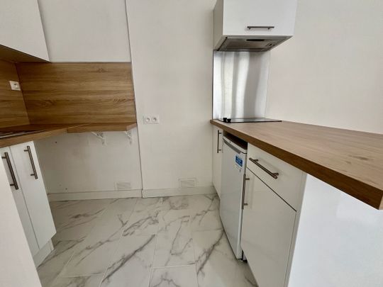 Location Appartement 1 pièce 19m² - Photo 1