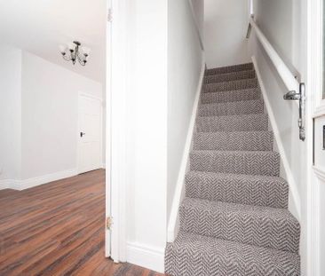 37 Serpentine Gardens, Belfast, BT36 7EZ - Photo 3