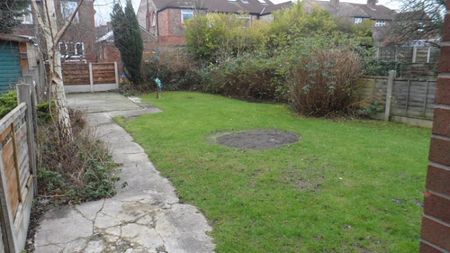 4 Bedroom Semi Detached To Let - Photo 4