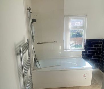 1 Bed Flat, Moscow Drive, L13 - Photo 4