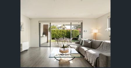 Double Brick Home Designed for Comfortable Family Living - Photo 2