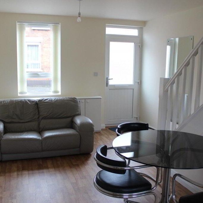 56 Fortuna Street, Belfast, BT12 5PL - Photo 1