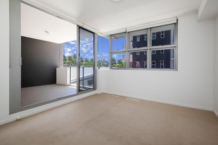 2210/42 Laver Drive, Robina QLD 4226 - House For Rent | Domain - Photo 3