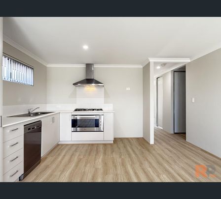 199 Inlet Boulevard, South Yunderup, WA 6208 - Photo 1
