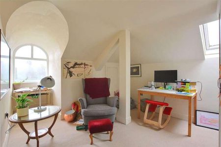 Lewisham Hill, London, SE13 - Photo 2