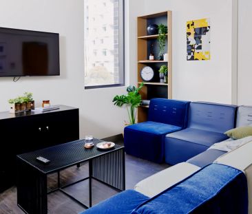 Twin Room in 5 Bed Apartment - Photo 6