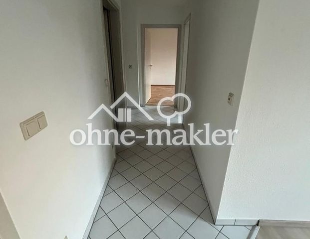 Einbauküche, Balkon und 3 Zimmer / Innenstadtlage - Photo 1