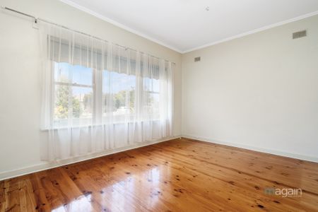 57 Ferris St, Christies Beach SA 5165 - House For Rent | Domain - Photo 4