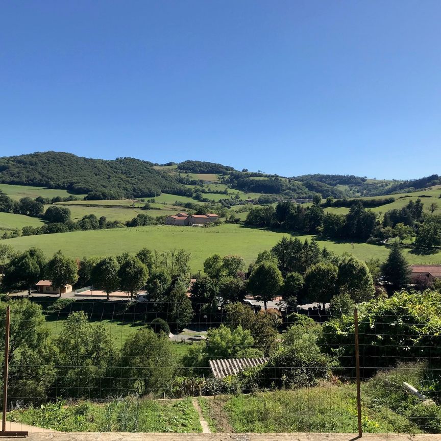 T4 - SAINT FORGEUX - Photo 1