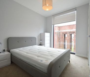 2 bedroom apartment to rent - Photo 4