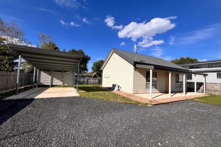 15B Bolton Street, - Photo 2