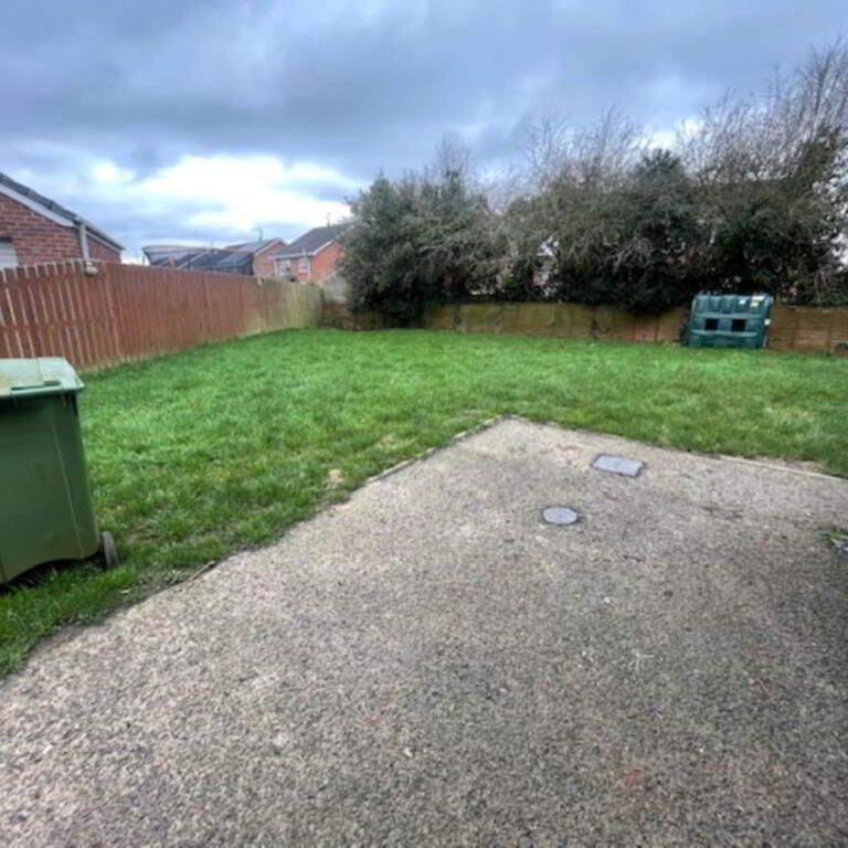 2 Willowfield Crescent, Moyraverty, Craigavon, BT65 5HQ - Photo 1