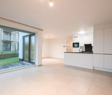 Gelijkvloers appartement te huur met 2 slaapkamers en ruime tuin! - Foto 3