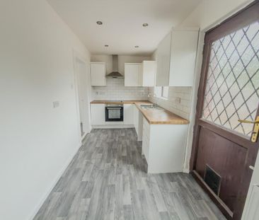 2 bedroom terraced house to rent - Photo 1