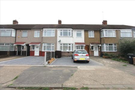 1 bedroom maisonette to rent - Photo 4