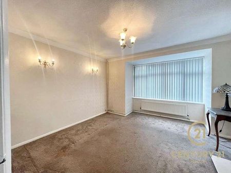 North Hyde Lane, TW5 - Photo 2