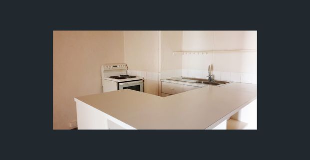 Enjoy the Simple Life! - Photo 1