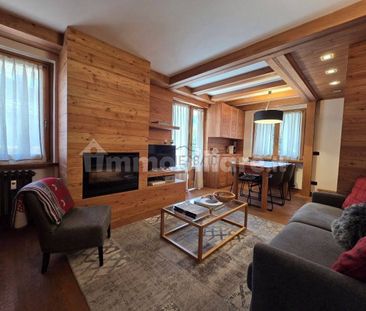 Trilocale SS26dir 28, Centro, Courmayeur - Photo 1