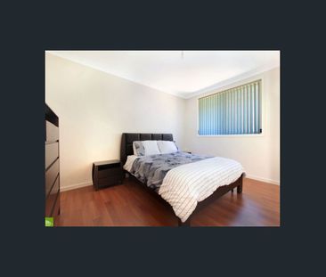 Immaculate 2 bedroom villa - Photo 3