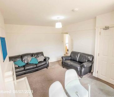 32 Temple Avenue - Photo 2