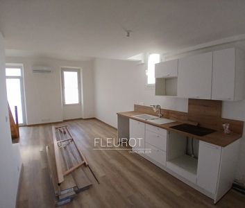 Location Appartement 2 pièces 38m² LA CIOTAT 13600 - Photo 6