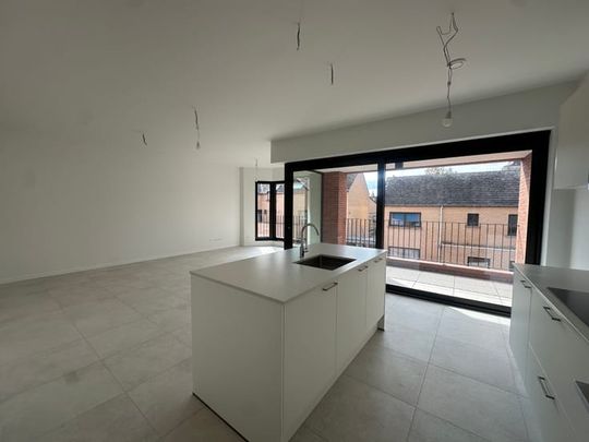 Appartement te huur - Photo 1