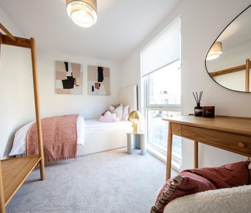 4 bedroom terraced house to rent - Photo 6