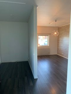 Sjuntorpsvägen, Upphärad - Foto 1