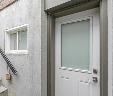 For Lease - 12 Kent Matthew Street Unit# Basement, Richmond Hill, O... - Photo 4