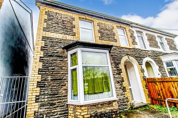 Llantwit Road, Treforest, Pontypridd - Photo 1