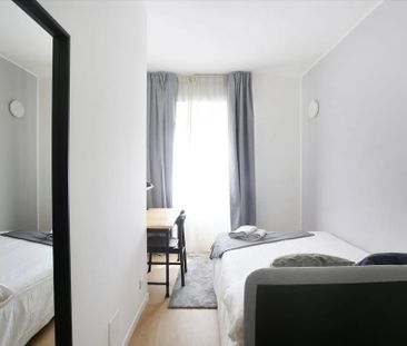 Via Benjamin Constant, Milan, Lombardy 20153 - Photo 4