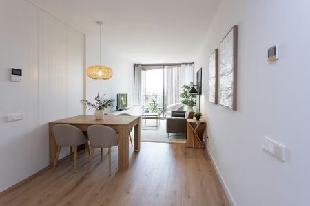 Avinguda de Gaudí, Barcelona, Catalonia 08025 - Photo 5