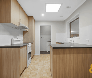 Renovated 3 Bedder - Photo 6