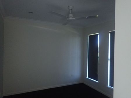 QUALITY HOME IN OORALEA - Photo 3
