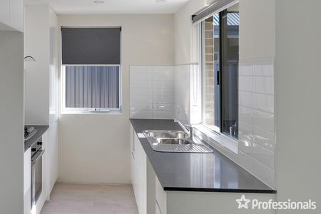 Modern Villa in Pearsall! - Photo 4